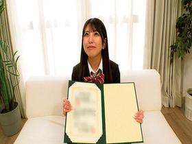 3分前まで女子〇校生！～2026年～卒業式直後に思い出の制服に初めての大量ぶっかけ！溜まりにたまった濃厚精子をあびせられ汚され全身精子でべっとり！ニオイたつチ〇ポ汁に火照ってそのまま生中出しSEX！！　サンプル画像02